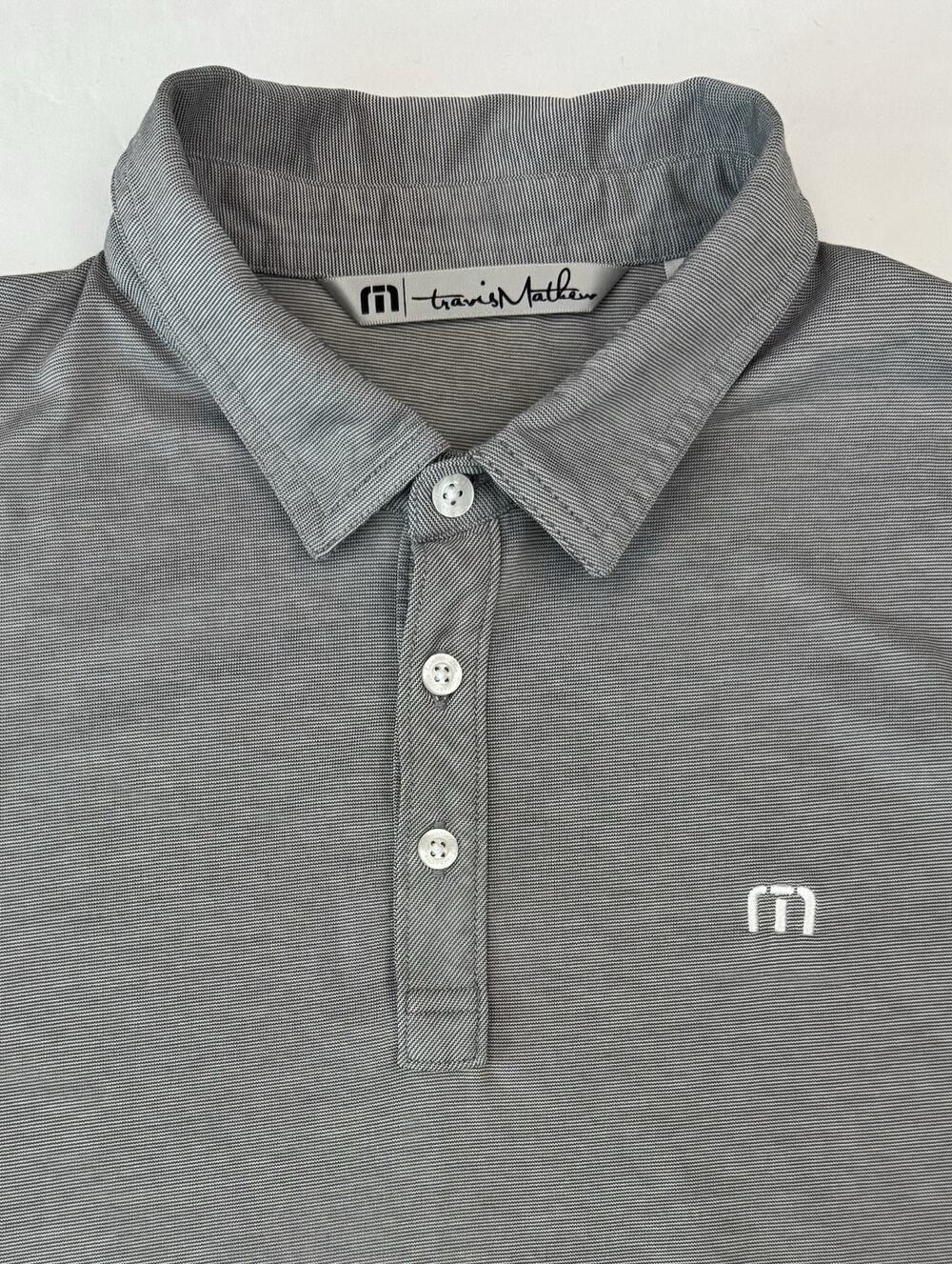 Belgrade Lakes Golf Club Polo Shirt Men’s Large Travis Mathew Gray Shirt Sleeve